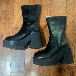 Black Heeled Boots with Chunky Platform Sole Size 8